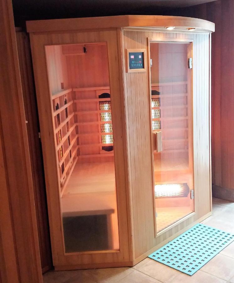 Land-Gut-Hotel Zum Alten Forsthaus - Aufladestation Fuer Elektroautos Hürtgenwald Kültér fotó