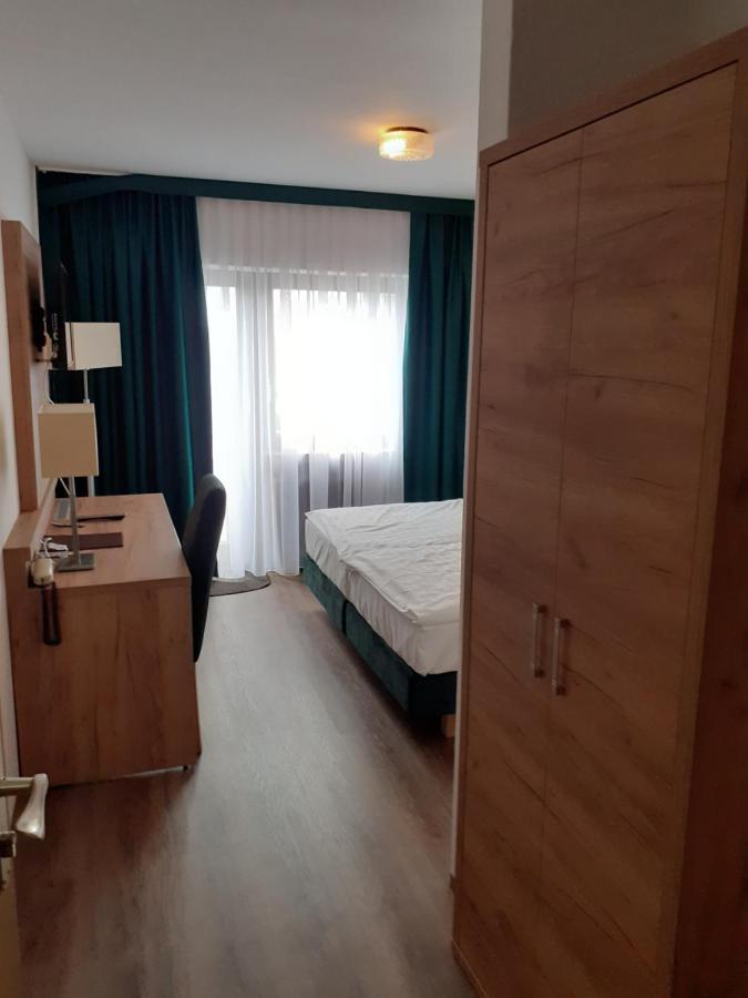 Land-Gut-Hotel Zum Alten Forsthaus - Aufladestation Fuer Elektroautos Hürtgenwald Kültér fotó
